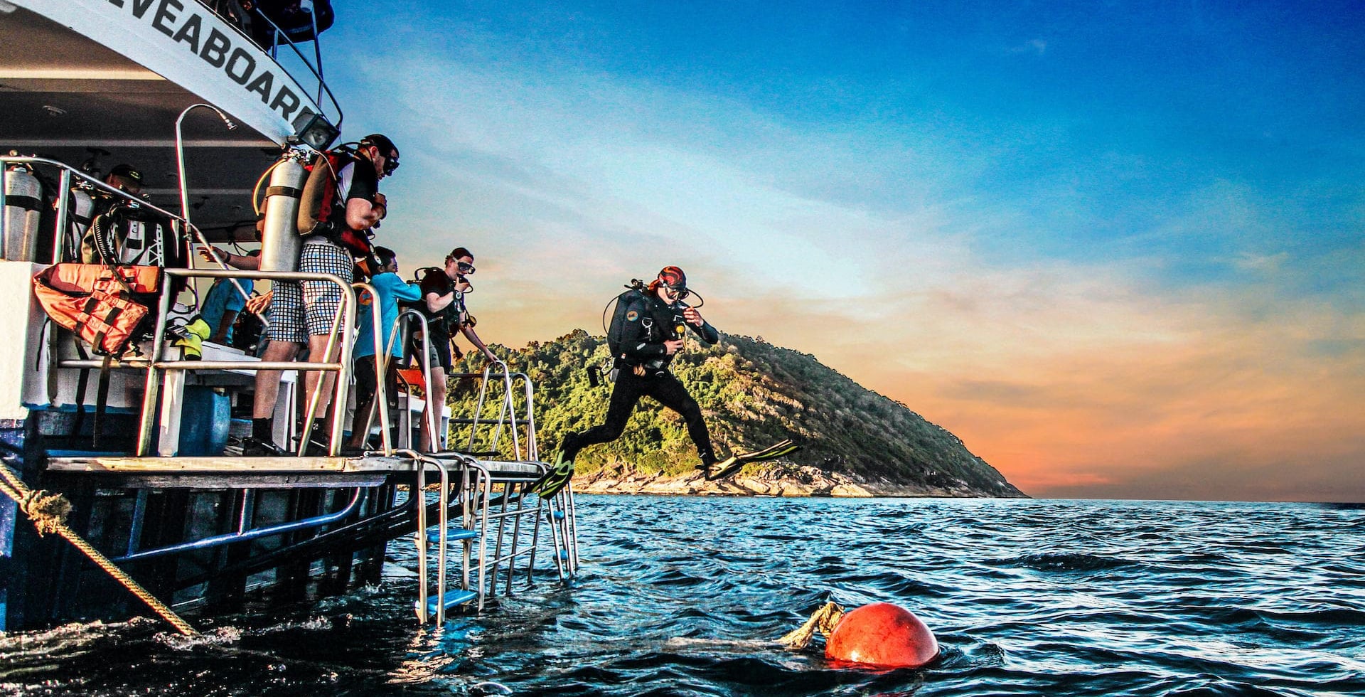 Thailand's No.1 Scuba Diving on Manta Queen Liveaboards