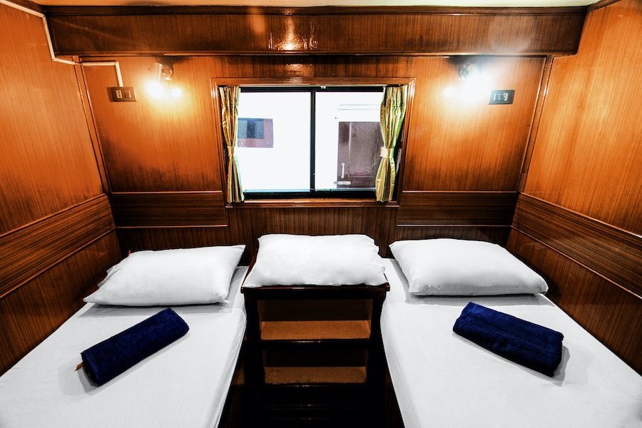 Mq2 Twin Bed Cabin