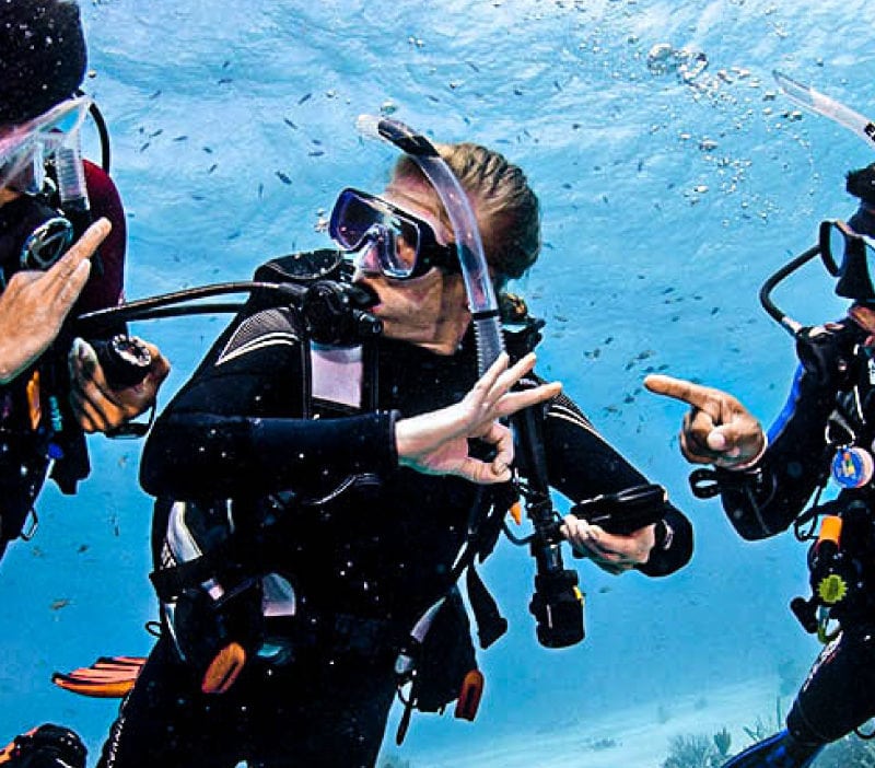 padi master scuba diving trainer